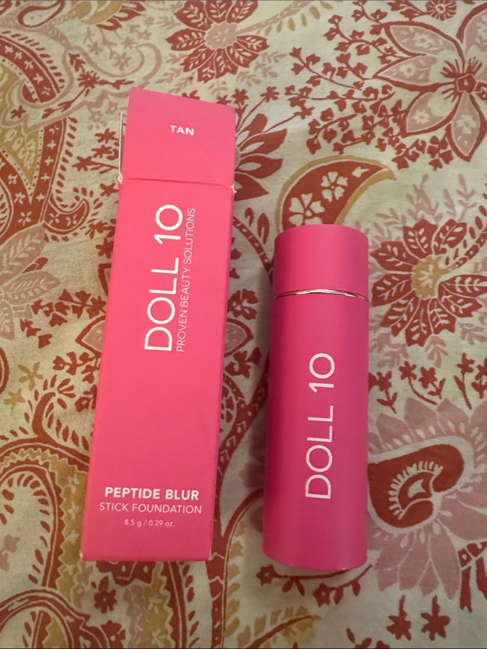 Dollcake DOLL 10 Peptide Blur Stick Tan tested for color